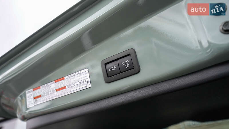 Позашляховик / Кросовер Toyota Corolla Cross 2024 в Львові