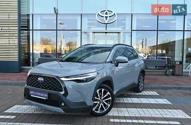 Внедорожник / Кроссовер Toyota Corolla Cross 2023 в Киеве