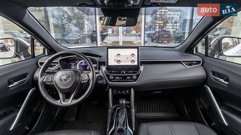 Позашляховик / Кросовер Toyota Corolla Cross 2023 в Дніпрі