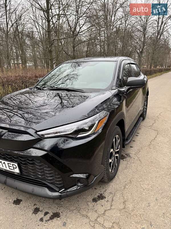 Внедорожник / Кроссовер Toyota Corolla Cross 2024 в Ватутино