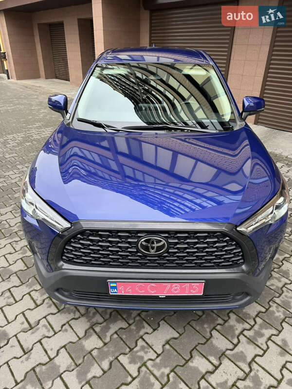 Позашляховик / Кросовер Toyota Corolla Cross 2023 в Хмельницькому фото 6 Позашляховик / Кросовер Toyota Corolla Cross 2023 в Хмельницькому