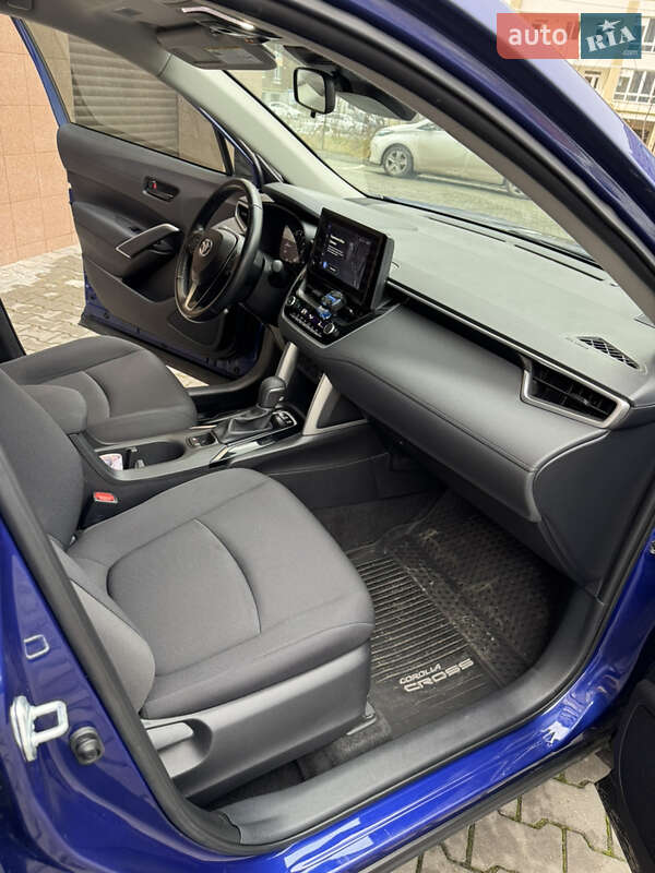 Позашляховик / Кросовер Toyota Corolla Cross 2023 в Хмельницькому фото 22 Позашляховик / Кросовер Toyota Corolla Cross 2023 в Хмельницькому