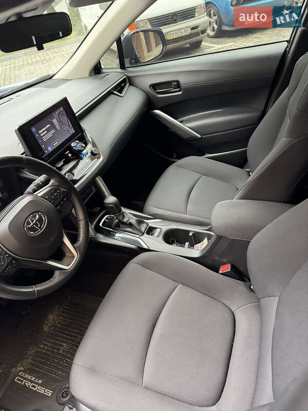 Позашляховик / Кросовер Toyota Corolla Cross 2023 в Хмельницькому фото 29 Позашляховик / Кросовер Toyota Corolla Cross 2023 в Хмельницькому