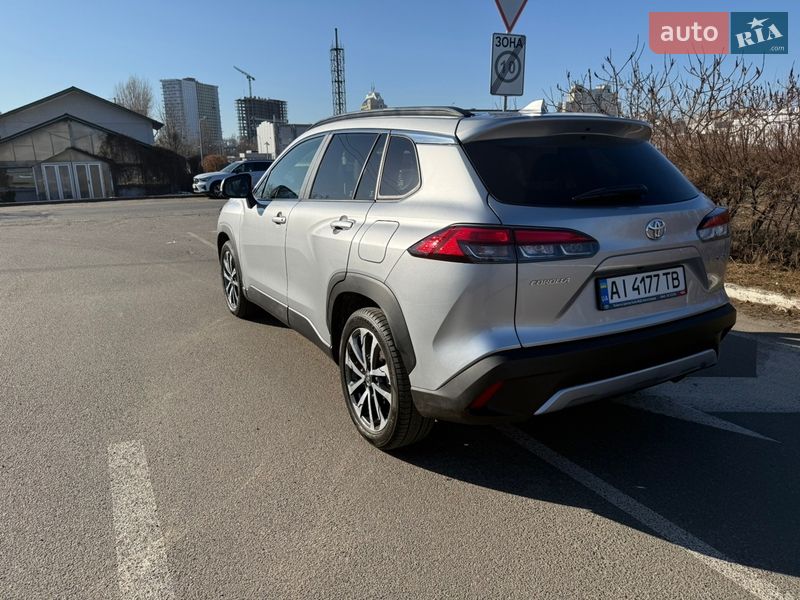 Внедорожник / Кроссовер Toyota Corolla Cross 2024 в Киеве