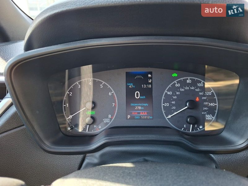 Универсал Toyota Corolla Cross 2024 в Киеве