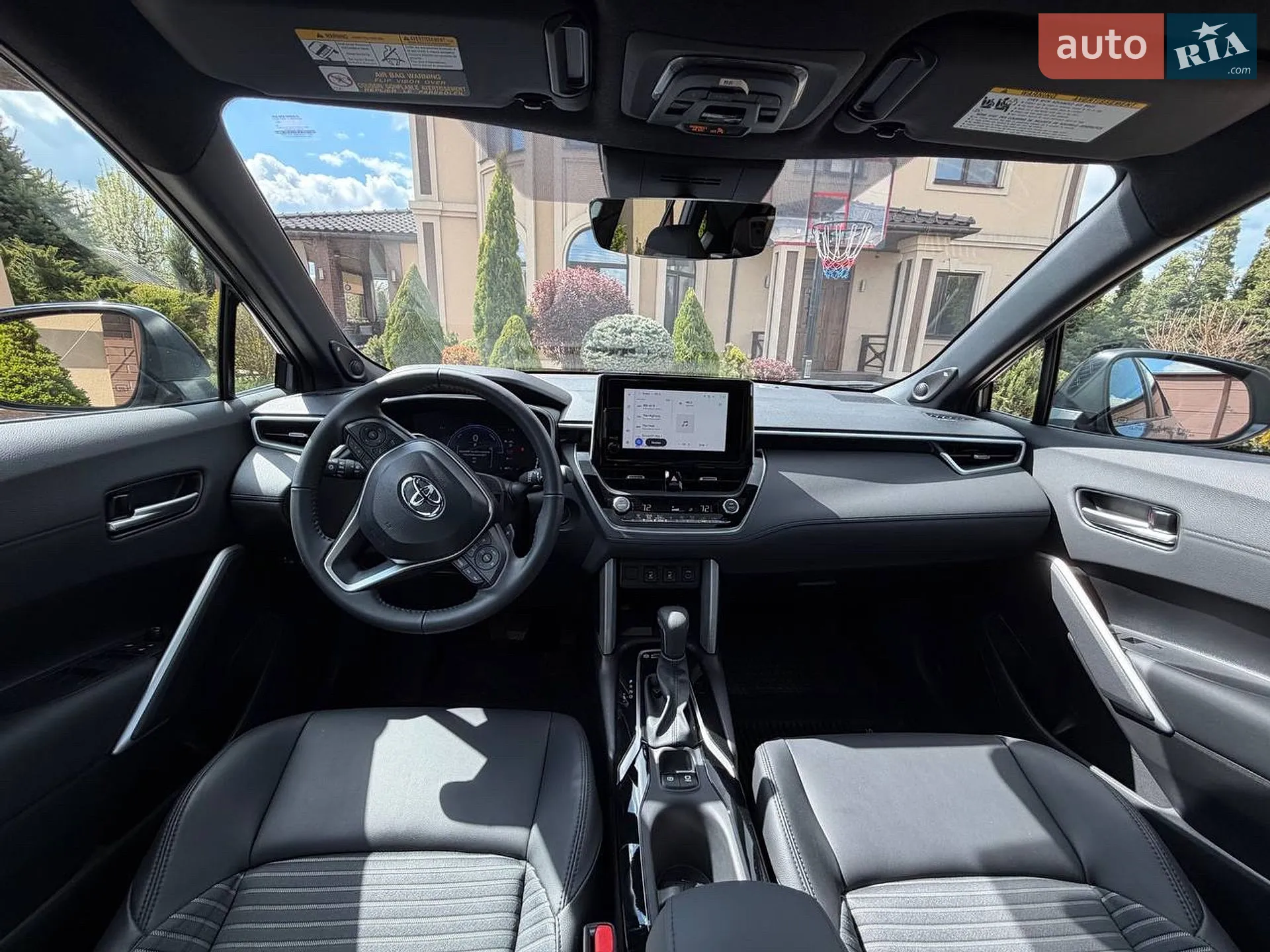 2025 Toyota Corolla Cross - мініатюра 14