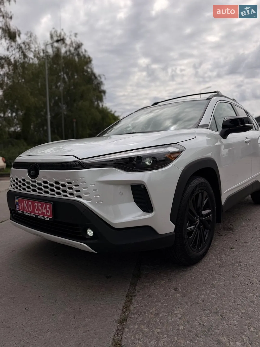 2025 Toyota Corolla Cross - мініатюра 2