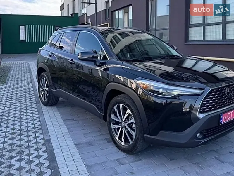 Toyota Corolla Cross 2023