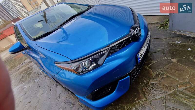 Хэтчбек Toyota Corolla iM 2017 в Одессе