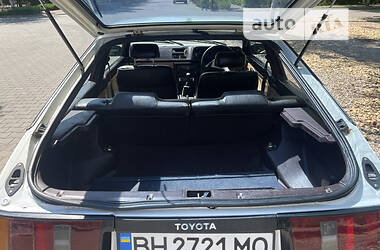 Хетчбек Toyota Corolla Levin 1984 в 