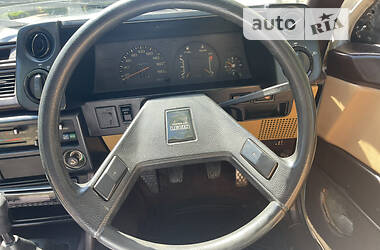Хетчбек Toyota Corolla Levin 1984 в 
