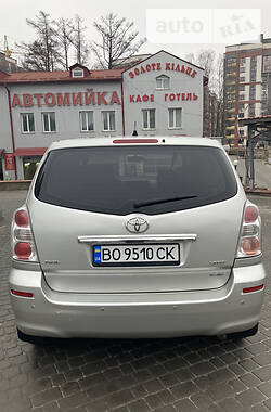 Минивэн Toyota Corolla Verso 2008 в Тернополе