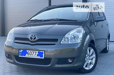 Універсал Toyota Corolla Verso 2007 в Чечельнику