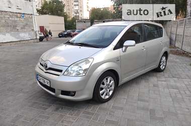 Мінівен Toyota Corolla Verso 2005 в Черкасах