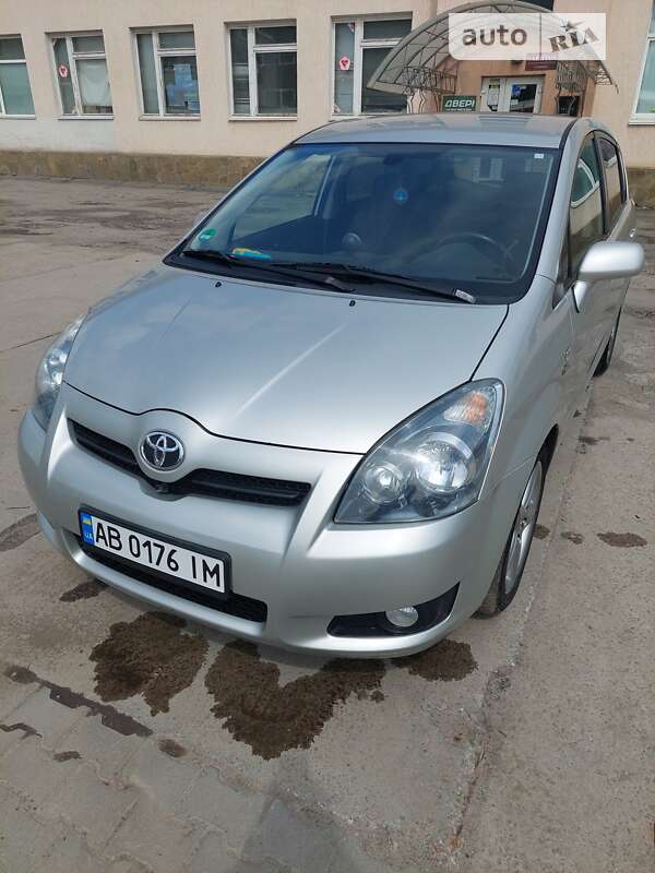 Минивэн Toyota Corolla Verso 2007 в Виннице