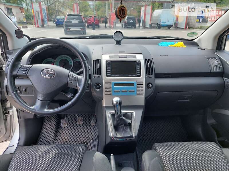 Мінівен Toyota Corolla Verso 2007 в Вінниці