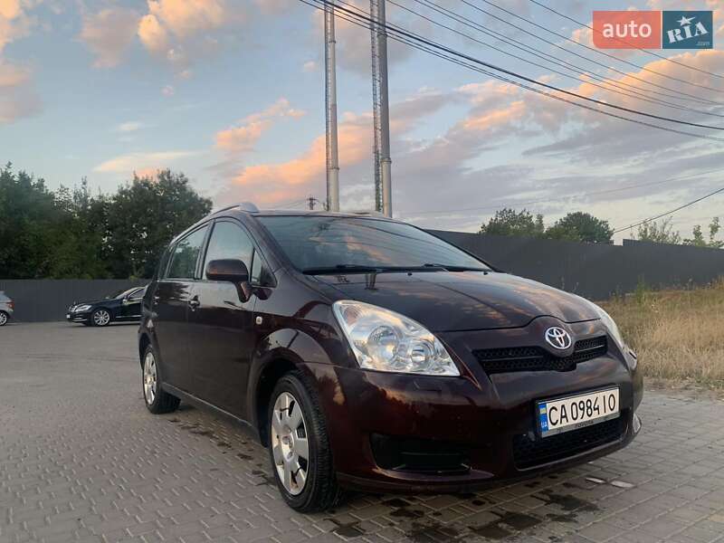 Мінівен Toyota Corolla Verso 2007 в Умані