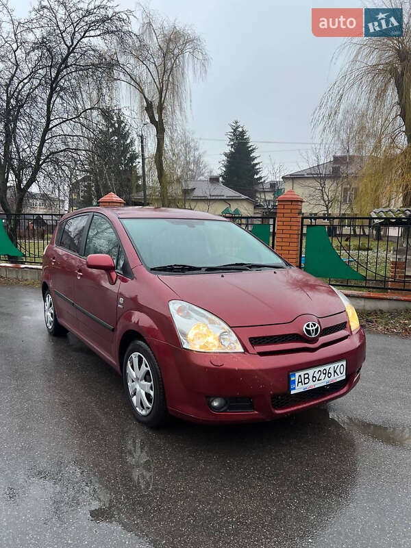 Toyota Corolla Verso 2005