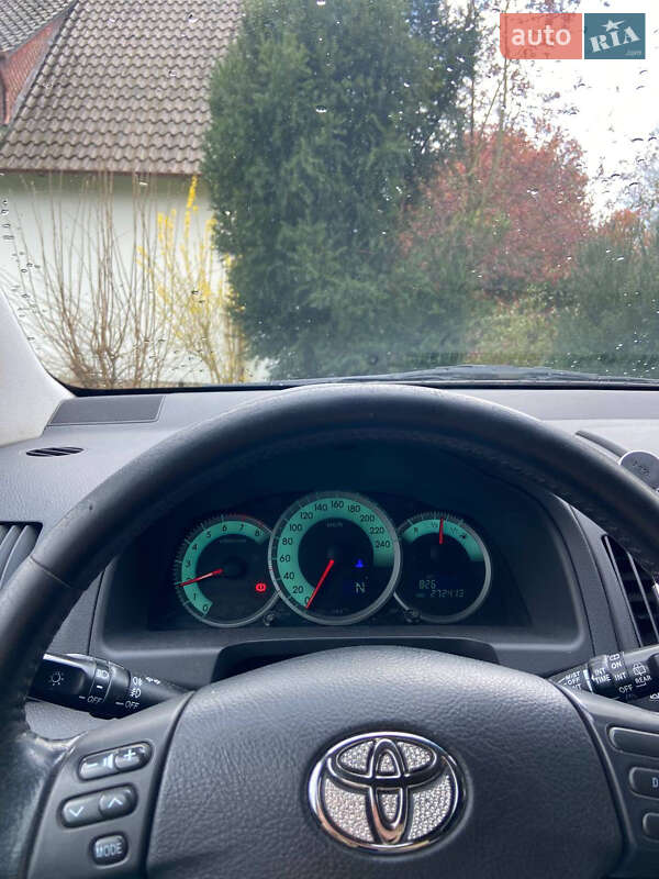 Минивэн Toyota Corolla Verso 2008 в Сарнах