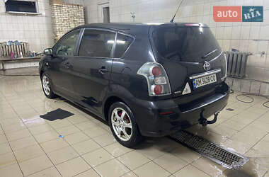Мінівен Toyota Corolla Verso 2008 в 