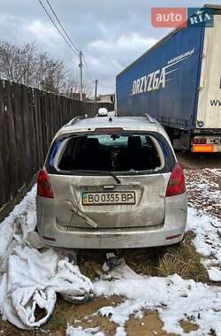 Минивэн Toyota Corolla Verso 2003 в 