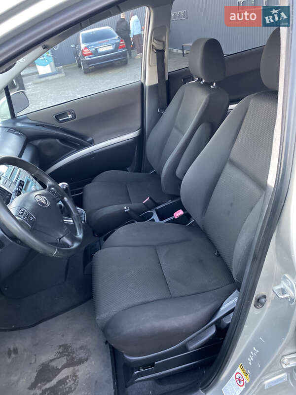 Мінівен Toyota Corolla Verso 2005 в Кам'янець-Подільському