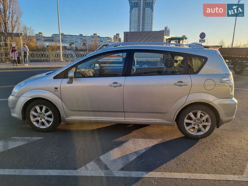 Мінівен Toyota Corolla Verso 2004 в Києві