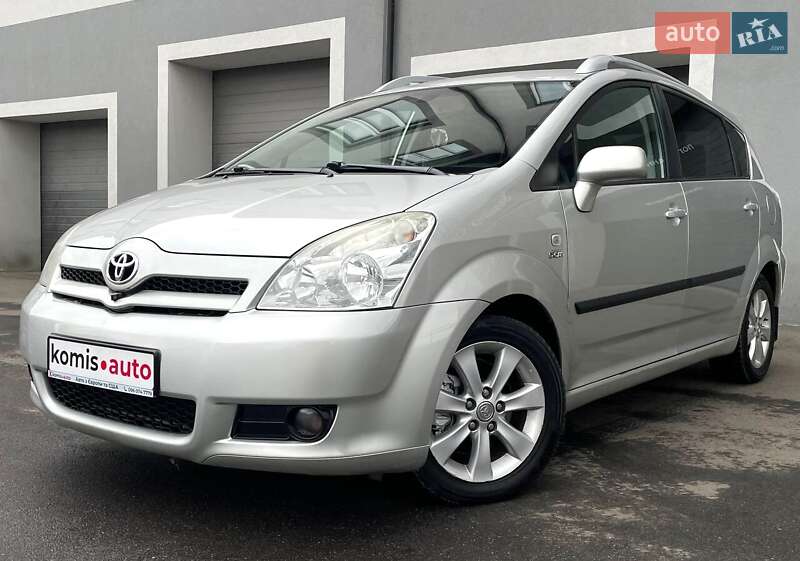 Мінівен Toyota Corolla Verso 2006 в 