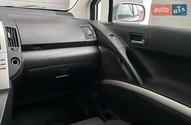 Мінівен Toyota Corolla Verso 2006 в 