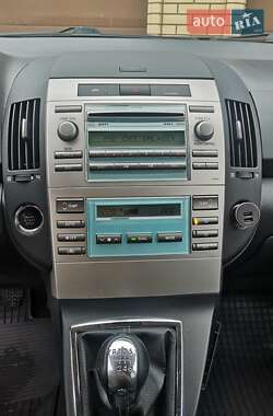 Минивэн Toyota Corolla Verso 2008 в 