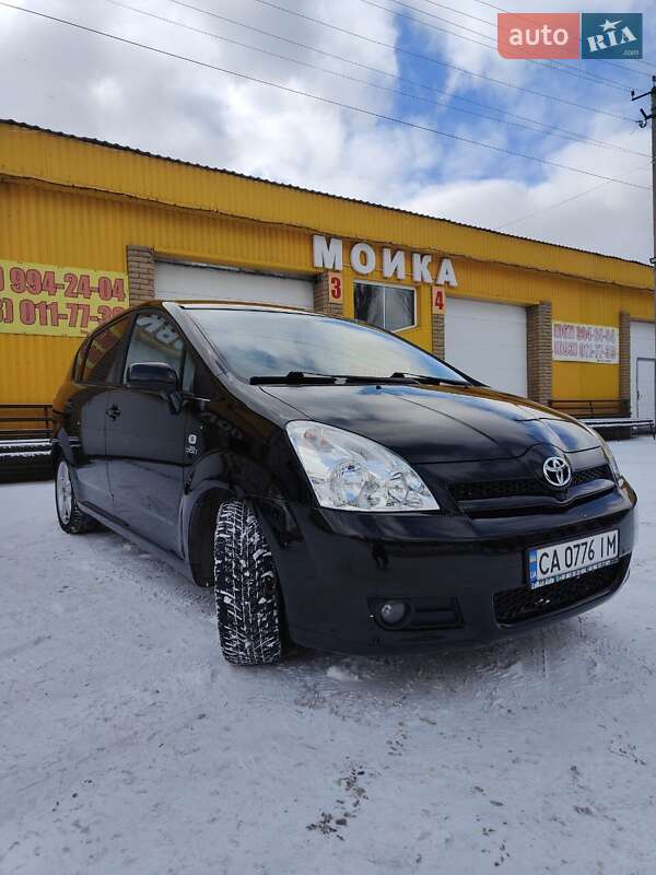 Мінівен Toyota Corolla Verso 2006 в 