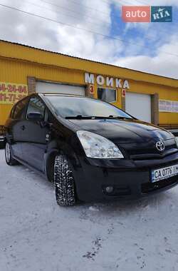 Мінівен Toyota Corolla Verso 2006 в 
