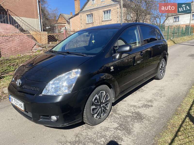 Мінівен Toyota Corolla Verso 2005 в Львові