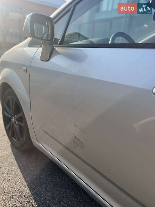 Минивэн Toyota Corolla Verso 2005 в Броварах