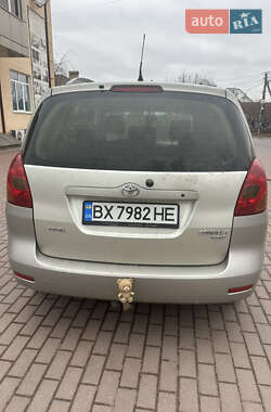 Мінівен Toyota Corolla Verso 2002 в 
