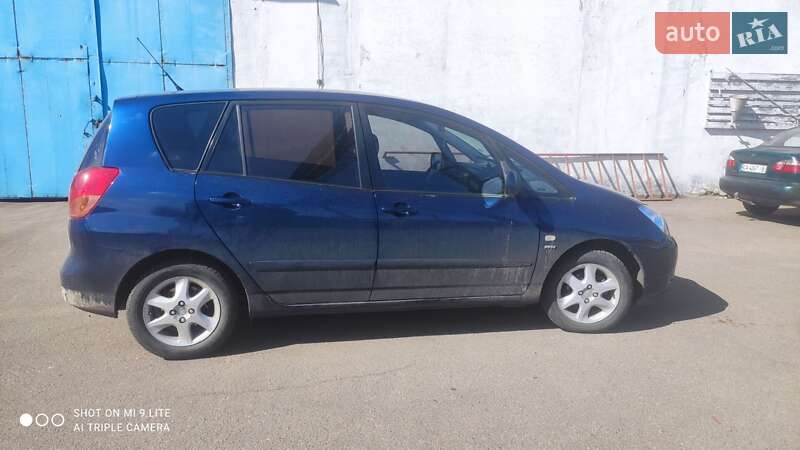 Минивэн Toyota Corolla Verso 2002 в Черкассах