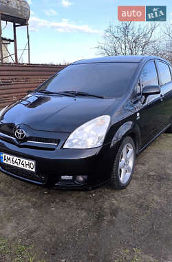 Минивэн Toyota Corolla Verso 2006 в Ровно