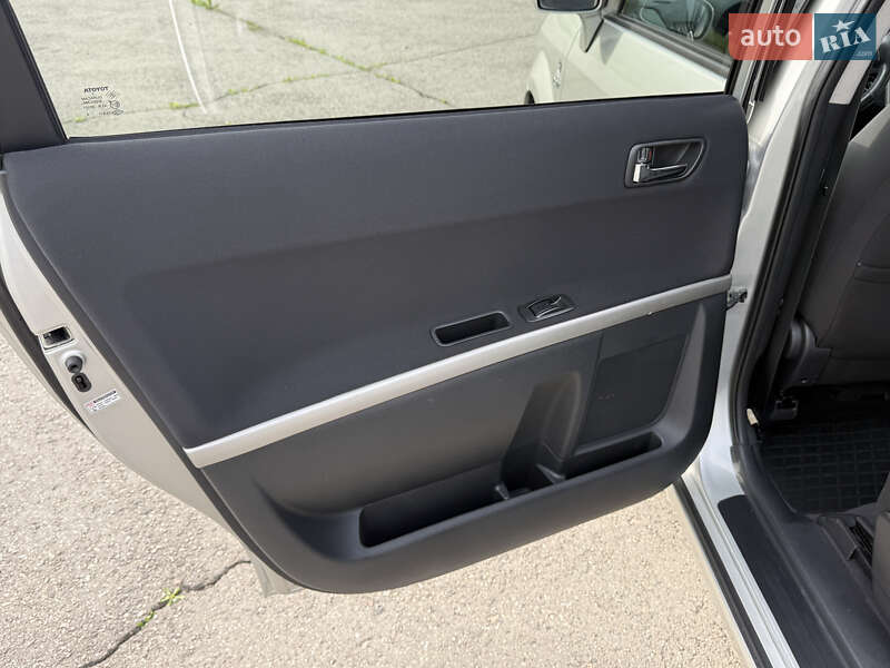 Мінівен Toyota Corolla Verso 2007 в Радивиліві фото 32 Мінівен Toyota Corolla Verso 2007 в Радивиліві