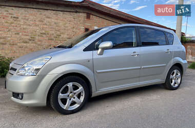 Минивэн Toyota Corolla Verso 2007 в 