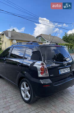 Минивэн Toyota Corolla Verso 2007 в 