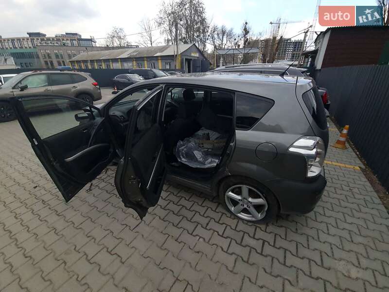 Мінівен Toyota Corolla Verso 2006 в Києві