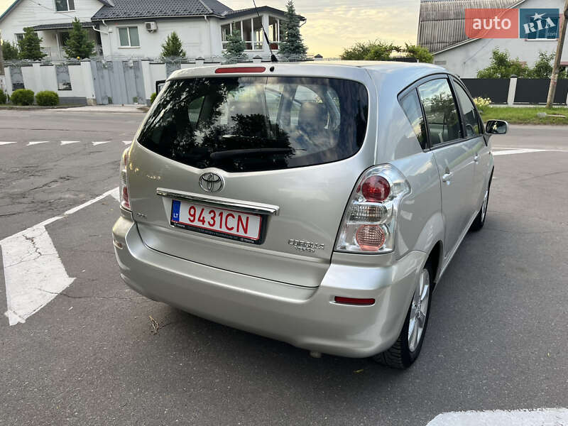 Минивэн Toyota Corolla Verso 2007 в Виннице