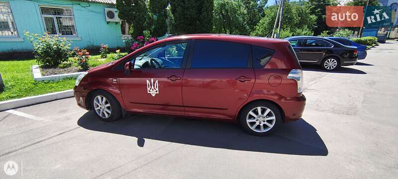 Мінівен Toyota Corolla Verso 2005 в Рівному