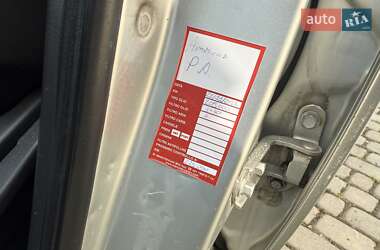 Минивэн Toyota Corolla Verso 2005 в 