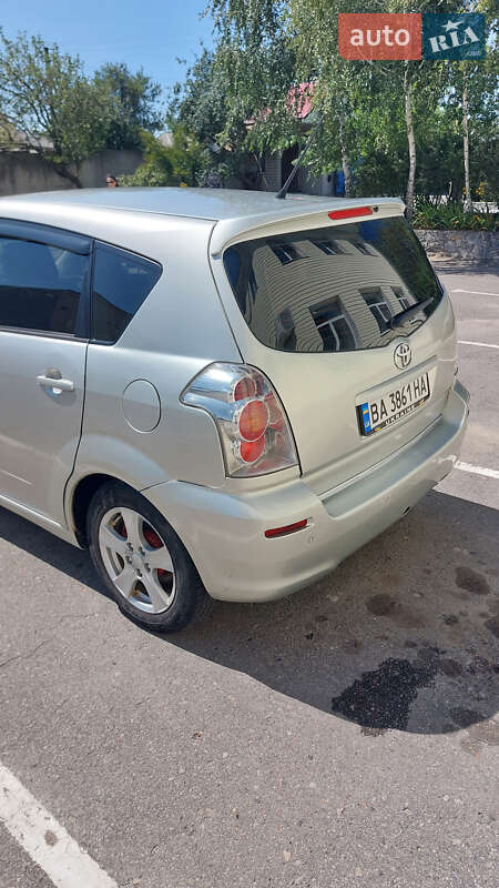 Мінівен Toyota Corolla Verso 2006 в Світловодську