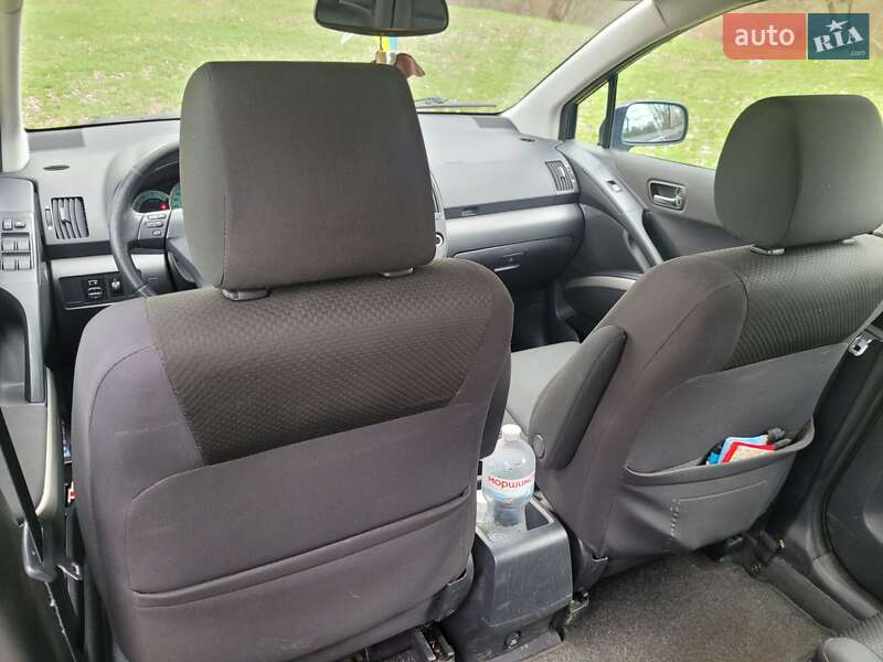 Мінівен Toyota Corolla Verso 2005 в Нових Санжарах