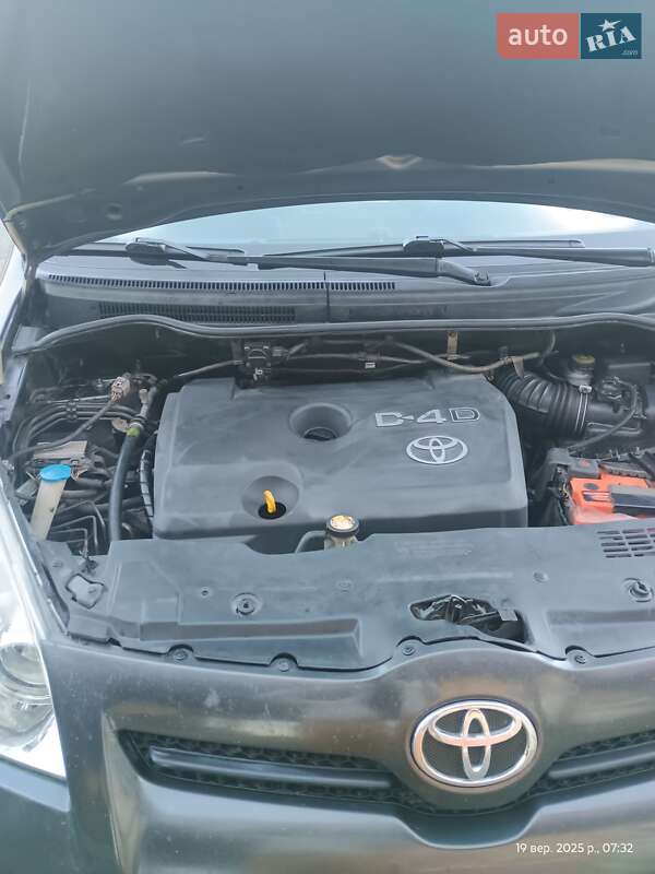 Мінівен Toyota Corolla Verso 2007 в Миколаєві