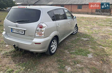 Минивэн Toyota Corolla Verso 2007 в 