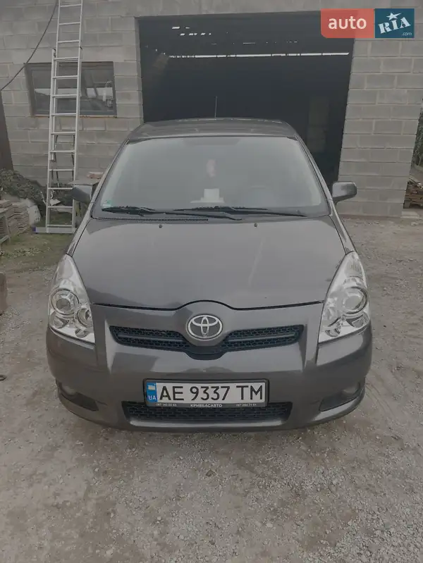Toyota Corolla Verso 2008