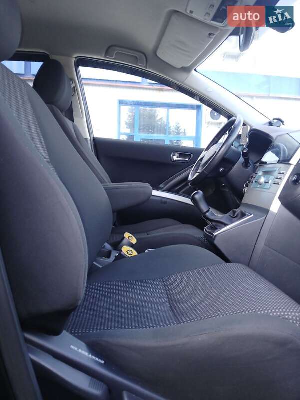 Минивэн Toyota Corolla Verso 2007 в Верховине фото 16 Минивэн Toyota Corolla Verso 2007 в Верховине